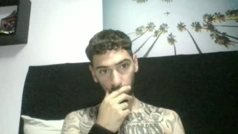 Snapshot of 01sal chatting on July 13, 10:23 pm gonzo online show from July 13, 10:23 pm