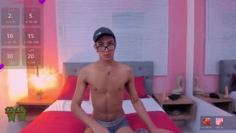 ANDRES online show from June 28, 8:04 pm