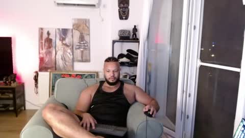 Snapshot of 0_kingsley chatting on June 25, 12:54 am Kingsley online show from June 25, 12:54 am