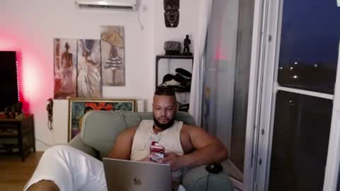Snapshot of 0_kingsley chatting on July 5, 6:26 pm Kingsley online show from July 5, 6:26 pm
