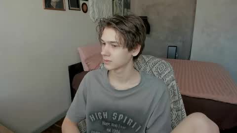 Adam online show from April 18, 5:00 am