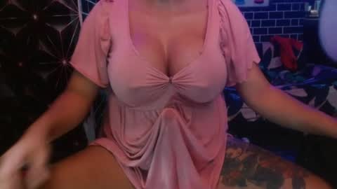  i am trixie im Your Selfsucking Mistress  online show from July 27, 2:18 am