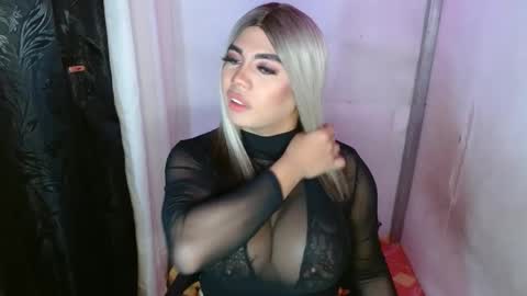 HUGECOCK online show from February 22, 9:45 am