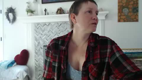 Aurora Willows online show from March 17, 2:31 pm