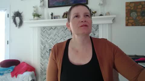 Aurora Willows online show from April 18, 6:23 pm