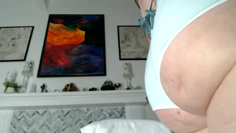Snapshot of 11willowandjohn11 chatting on June 14, 2:24 am Aurora Willows online show from June 14, 2:24 am