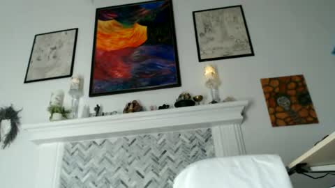 Snapshot of 11willowandjohn11 chatting on June 22, 2:57 am Aurora Willows online show from June 22, 2:57 am