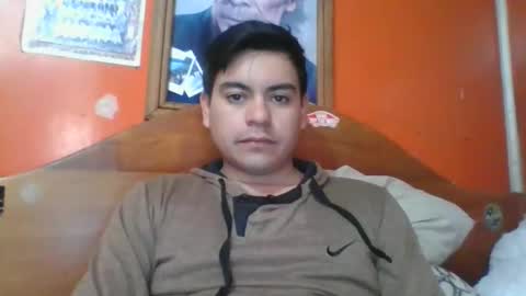 12agus98 online show from October 5, 7:01 pm