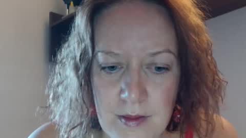 12ennie online show from October 17, 6:16 am