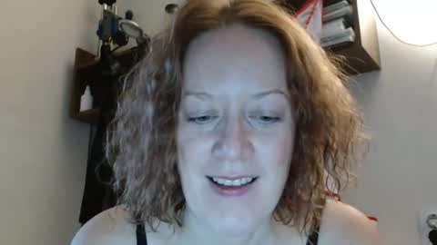 12ennie online show from October 21, 6:03 am