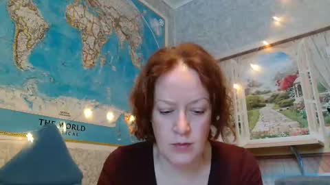 12ennie online show from November 25, 7:19 am