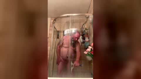 Snapshot of 12sil chatting on February 10, 1:59 pm 12sil online show from February 10, 1:59 pm