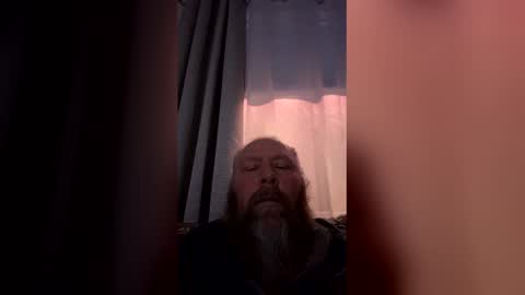 Snapshot of 12sil chatting on February 13, 1:18 pm 12sil online show from February 13, 1:18 pm