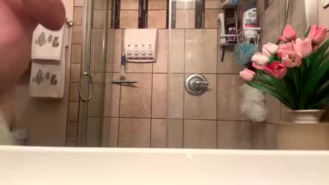 Snapshot of 12sil chatting on March 18, 1:03 pm 12sil online show from March 18, 1:03 pm