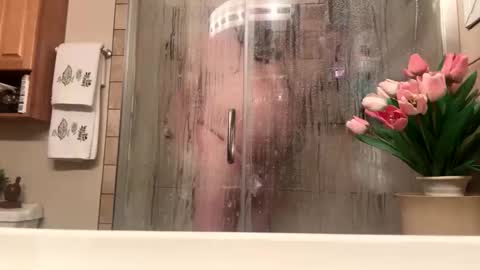 Snapshot of 12sil chatting on March 19, 12:53 pm 12sil online show from March 19, 12:53 pm