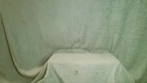 Snapshot of 1992spunkmonkey chatting on January 18, 4:05 am The Other guy online show from January 18, 4:05 am