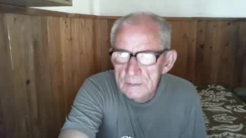19georg54 online show from May 7, 11:59 am
