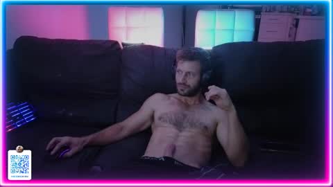 19reddragon86 online show from September 30, 11:15 am