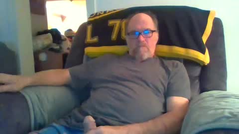 Snapshot of 1badboy360 chatting on October 12, 2:32 am 1badboy360 online show from October 12, 2:32 am