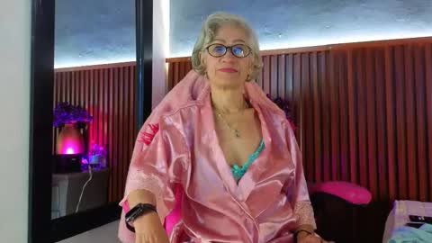 Miss Monserrate online show from March 7, 1:08 pm