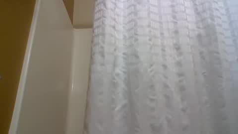 Snapshot of 1nastya8 chatting on February 9, 8:35 pm TheShyOne18 online show from February 9, 8:35 pm