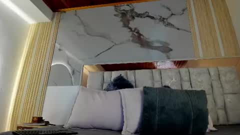 Luisa online show from July 10, 3:14 pm