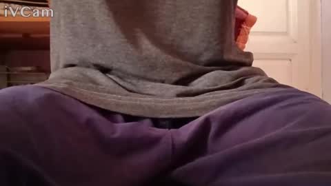 1sowaah online show from April 17, 11:24 am