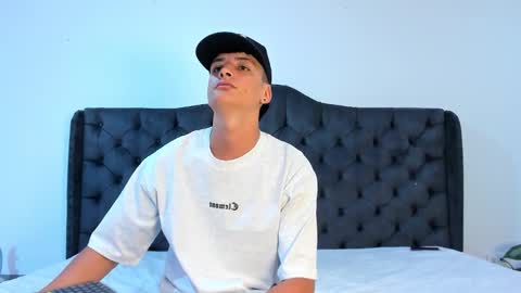 1Threestar online show from September 14, 12:04 pm