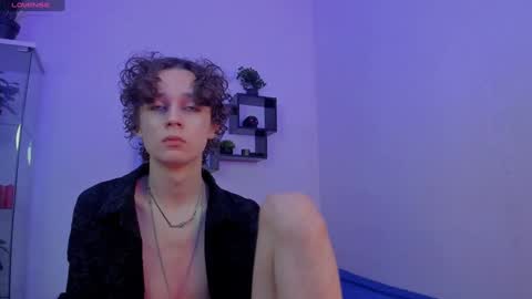 Milos online show from December 27, 10:12 am