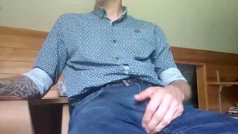 22_acacia_avenue online show from June 4, 4:13 pm