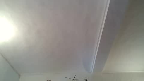 22esserre online show from March 27, 2:17 pm