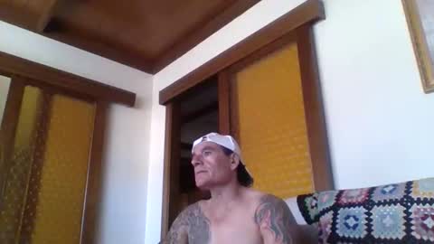 Snapshot of 23player chatting on April 4, 4:22 am 23player online show from April 4, 4:22 am