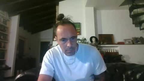 27lv27 online show from April 3, 6:39 pm