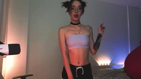 Snapshot of 2b_ chatting on February 23, 3:59 am Sasha weekend from 14 to 27 November online show from February 23, 3:59 am