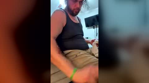 ThrillBilly online show from July 6, 10:45 am