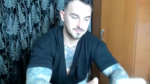 2sexymuscles online show from April 16, 8:09 pm