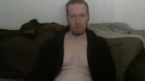 2small4you83 online show from May 26, 6:48 pm