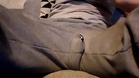 Snapshot of 34davito2023 chatting on February 20, 7:25 pm MisterME2025 online show from February 20, 7:25 pm