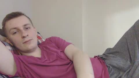 Snapshot of 3andy3 chatting on February 21, 7:42 am Andy online show from February 21, 7:42 am