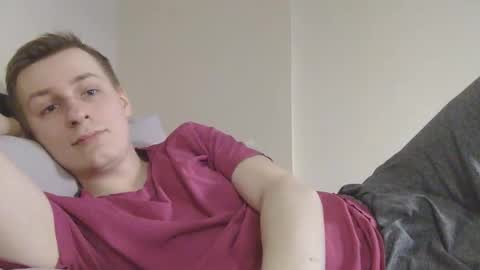 Snapshot of 3andy3 chatting on March 13, 7:37 am Andy online show from March 13, 7:37 am