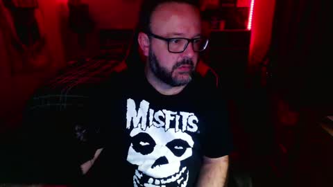 Snapshot of 3ndlessmike chatting on May 7, 11:04 am 3ndlessmike online show from May 7, 11:04 am