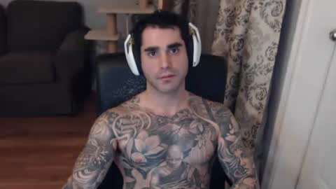 Snapshot of 420randomguy chatting on January 18, 11:30 pm Anomander Rake online show from January 18, 11:30 pm