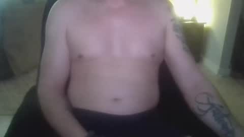 Snapshot of 42o_blah chatting on February 5, 2:38 am 42o_blah online show from February 5, 2:38 am