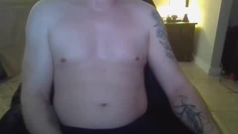 Snapshot of 42o_blah chatting on February 19, 2:51 am 42o_blah online show from February 19, 2:51 am