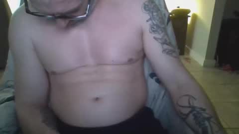 Snapshot of 42o_blah chatting on March 31, 12:56 am 42o_blah online show from March 31, 12:56 am