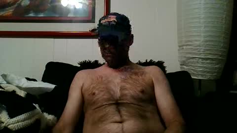 4nuf online show from March 19, 8:13 pm