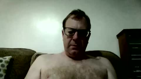 robert online show from March 19, 8:46 pm