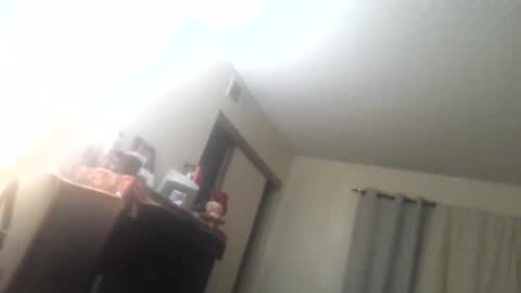 5issy5lut online show from February 26, 4:33 am