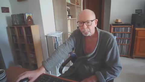  Papi  online show from October 17, 9:12 am