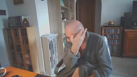  Papi  online show from October 29, 8:16 am